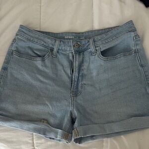 Old Navy Light Wash Denim Roll-Cuff Women's Shorts